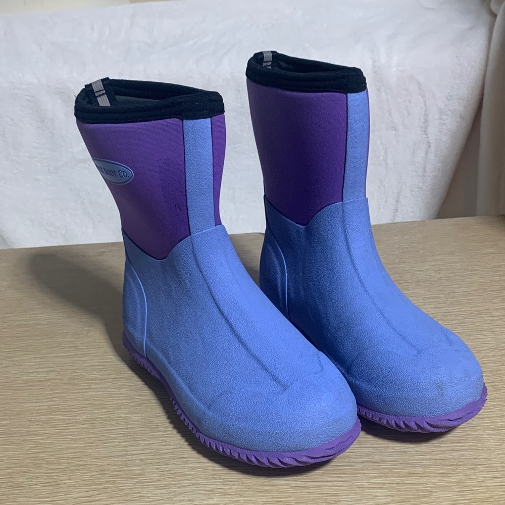 Women Muck Easy On Waterproof Boot Size 7